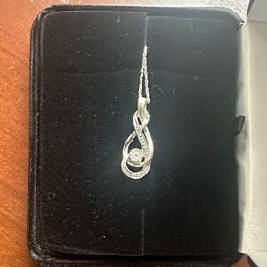 Kay Jewelers Diamond and Silver Infinity Pendant Necklace